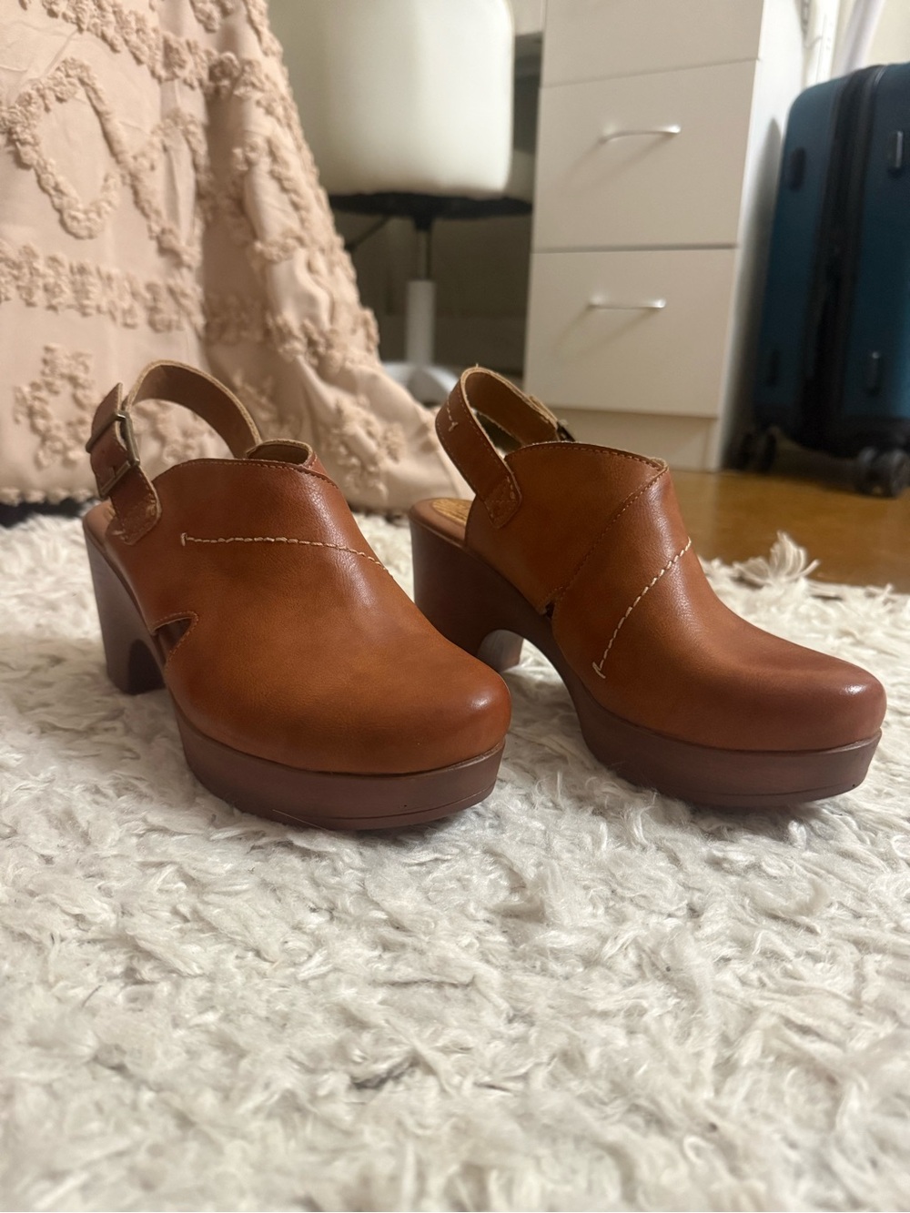 BOC Women’s Brown Leather Slingback Platform Heels(Never Worn)